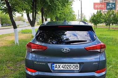 Внедорожник / Кроссовер Hyundai Tucson 2017 в 