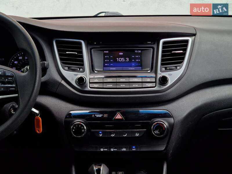 Позашляховик / Кросовер Hyundai Tucson 2016 в Одесі