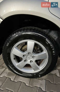 Внедорожник / Кроссовер Hyundai Tucson 2007 в 