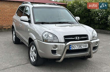 Позашляховик / Кросовер Hyundai Tucson 2005 в 