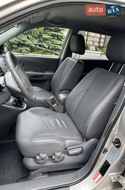 Позашляховик / Кросовер Hyundai Tucson 2005 в 