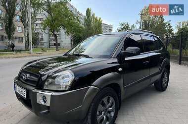 Внедорожник / Кроссовер Hyundai Tucson 2008 в 