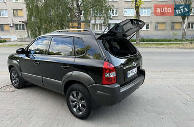 Внедорожник / Кроссовер Hyundai Tucson 2008 в 