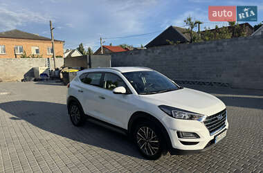 Внедорожник / Кроссовер Hyundai Tucson 2019 в 
