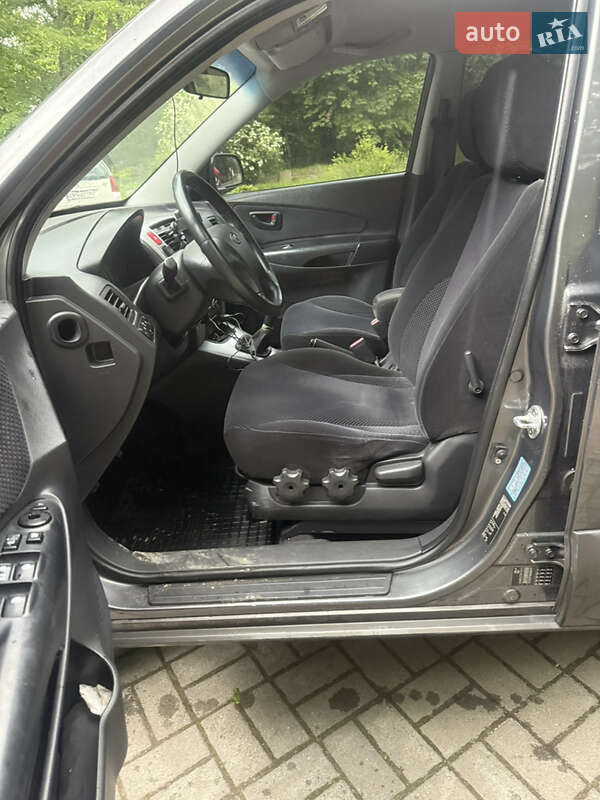 Позашляховик / Кросовер Hyundai Tucson 2008 в Дрогобичі