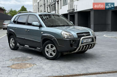 Внедорожник / Кроссовер Hyundai Tucson 2008 в 