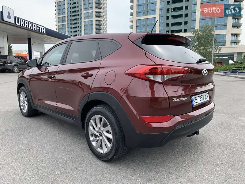 Внедорожник / Кроссовер Hyundai Tucson 2015 в Днепре