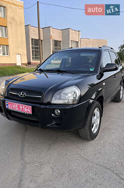 Позашляховик / Кросовер Hyundai Tucson 2005 в 