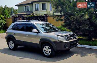 Внедорожник / Кроссовер Hyundai Tucson 2007 в 
