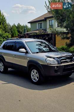 Внедорожник / Кроссовер Hyundai Tucson 2007 в 