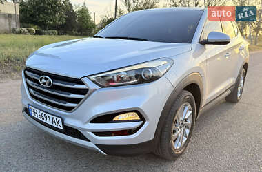 Внедорожник / Кроссовер Hyundai Tucson 2016 в Белгороде-Днестровском