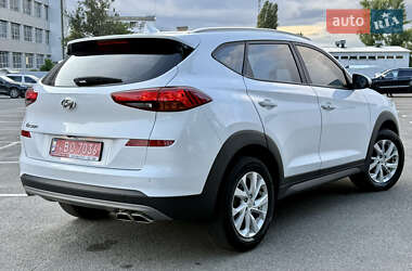 Внедорожник / Кроссовер Hyundai Tucson 2019 в 