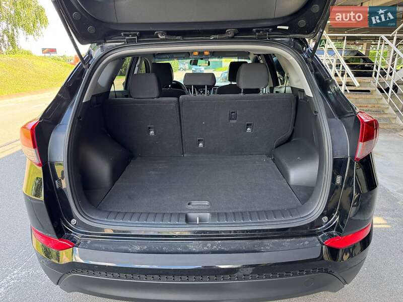 Внедорожник / Кроссовер Hyundai Tucson 2018 в Киеве фото 17 Внедорожник / Кроссовер Hyundai Tucson 2018 в Киеве