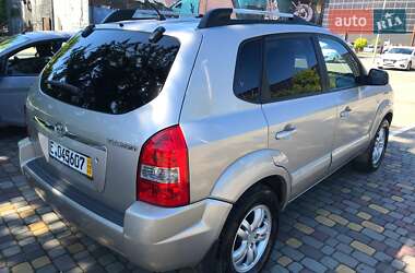 Внедорожник / Кроссовер Hyundai Tucson 2007 в 