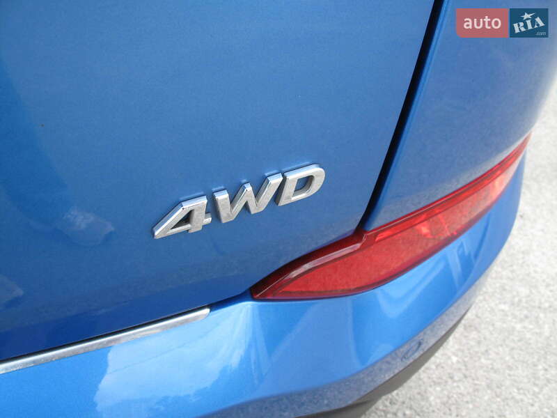 Внедорожник / Кроссовер Hyundai Tucson 2017 в Киеве