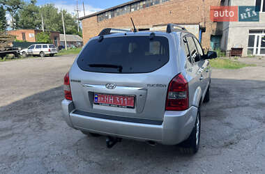 Внедорожник / Кроссовер Hyundai Tucson 2007 в 