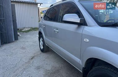 Внедорожник / Кроссовер Hyundai Tucson 2007 в 