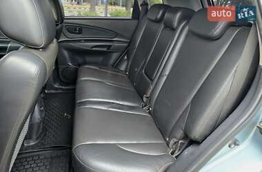 Внедорожник / Кроссовер Hyundai Tucson 2006 в 