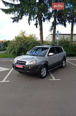 Внедорожник / Кроссовер Hyundai Tucson 2007 в 
