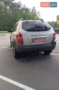 Внедорожник / Кроссовер Hyundai Tucson 2007 в 