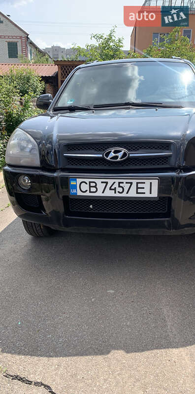 Внедорожник / Кроссовер Hyundai Tucson 2007 в 