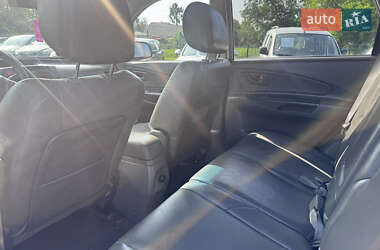 Внедорожник / Кроссовер Hyundai Tucson 2006 в 