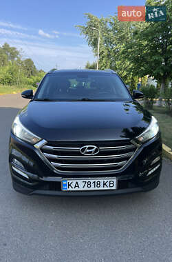 Внедорожник / Кроссовер Hyundai Tucson 2017 в 