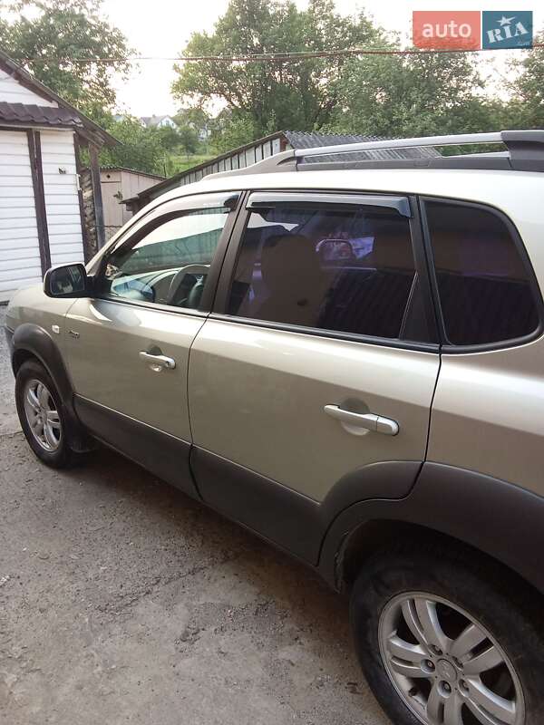 Внедорожник / Кроссовер Hyundai Tucson 2008 в Бориславе