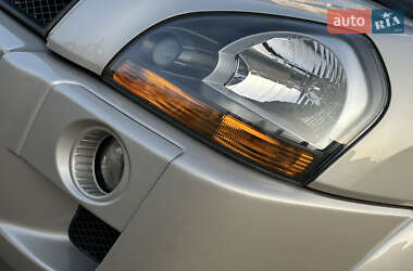 Внедорожник / Кроссовер Hyundai Tucson 2008 в 