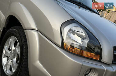 Внедорожник / Кроссовер Hyundai Tucson 2008 в 