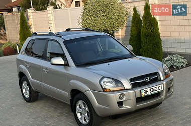 Внедорожник / Кроссовер Hyundai Tucson 2008 в 