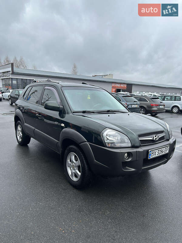 Позашляховик / Кросовер Hyundai Tucson 2007 в Житомирі
