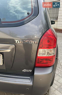 Внедорожник / Кроссовер Hyundai Tucson 2008 в 