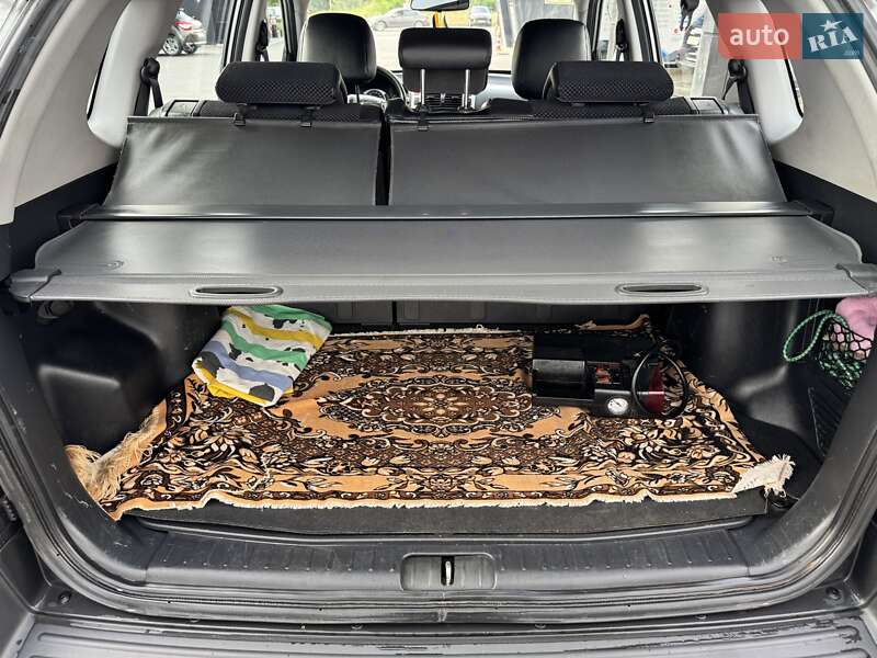 Позашляховик / Кросовер Hyundai Tucson 2011 в Києві