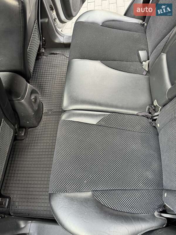Позашляховик / Кросовер Hyundai Tucson 2011 в Києві