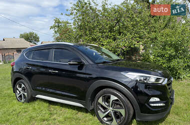 Внедорожник / Кроссовер Hyundai Tucson 2017 в 