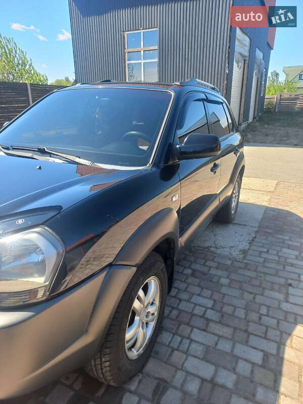 Позашляховик / Кросовер Hyundai Tucson 2005 в Овручі