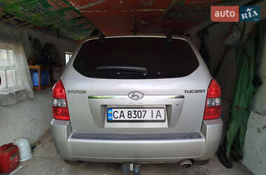 Внедорожник / Кроссовер Hyundai Tucson 2005 в 
