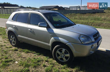 Внедорожник / Кроссовер Hyundai Tucson 2005 в 