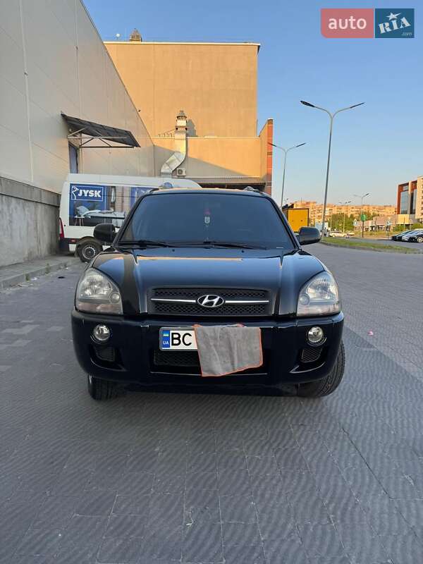 Позашляховик / Кросовер Hyundai Tucson 2007 в Львові