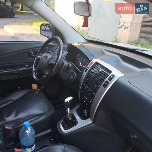 Позашляховик / Кросовер Hyundai Tucson 2007 в Луцьку