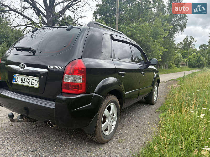 Внедорожник / Кроссовер Hyundai Tucson 2007 в Лохвице