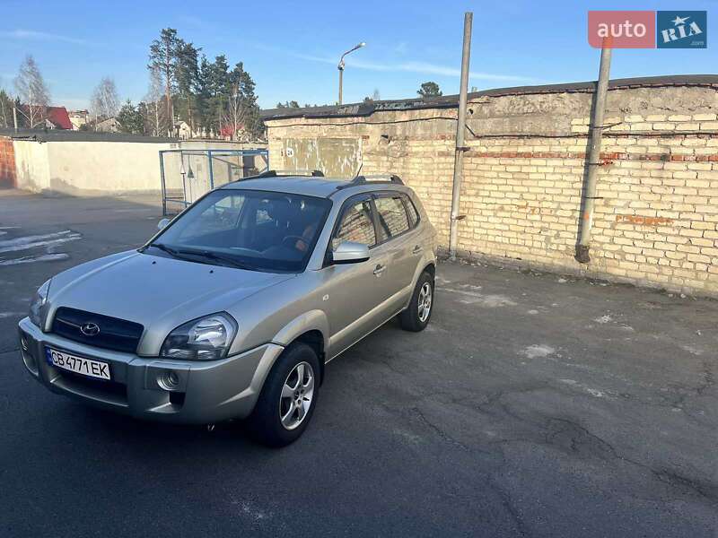 Позашляховик / Кросовер Hyundai Tucson 2007 в Чернігові