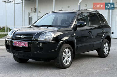 Внедорожник / Кроссовер Hyundai Tucson 2008 в 