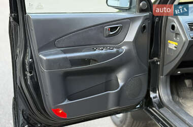 Внедорожник / Кроссовер Hyundai Tucson 2008 в 