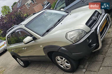 Позашляховик / Кросовер Hyundai Tucson 2006 в Луцьку