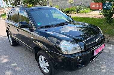 Позашляховик / Кросовер Hyundai Tucson 2005 в Кременчуці