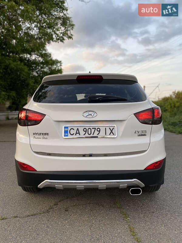 Позашляховик / Кросовер Hyundai Tucson 2012 в Смілі