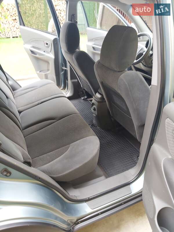 Внедорожник / Кроссовер Hyundai Tucson 2006 в Ревном фото 22 Внедорожник / Кроссовер Hyundai Tucson 2006 в Ревном