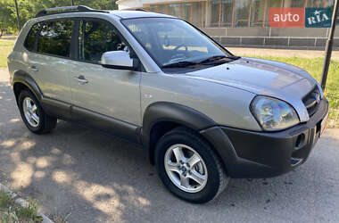 Внедорожник / Кроссовер Hyundai Tucson 2007 в 